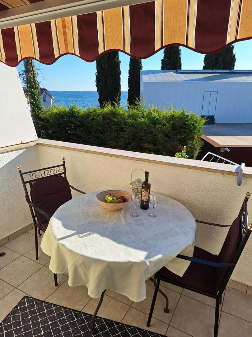 Apartment Stana A2+2 For 4 Persons With Balcony And Sea View *